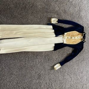 Colonial dance costume